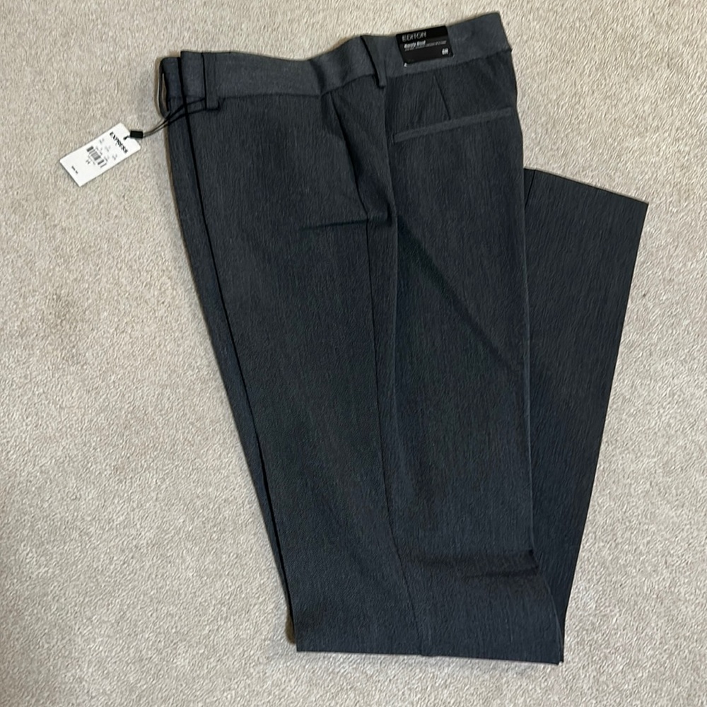 Women’s Express Editor barely boot low rise 8R NWT